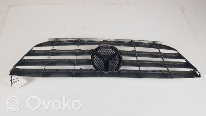 Mercedes-Benz B W245 Grille calandre supérieure de pare-chocs avant 