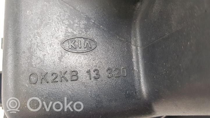 KIA Carens I Ilmansuodattimen kotelo 