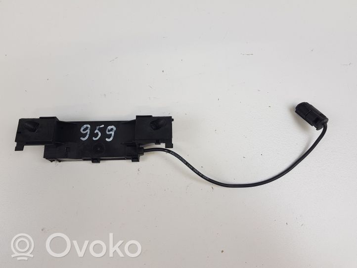 Audi A6 S6 C6 4F Ultrasonic Sensor 