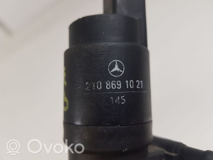 Mercedes-Benz E W210 Pompe de lave-glace de pare-brise 