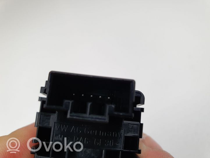 Volkswagen Golf VII Headlight level height control switch 