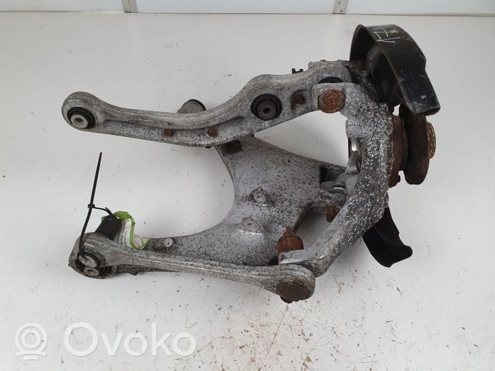 Audi A8 S8 D3 4E Fuso a snodo con mozzo ruota posteriore 4E0615612A