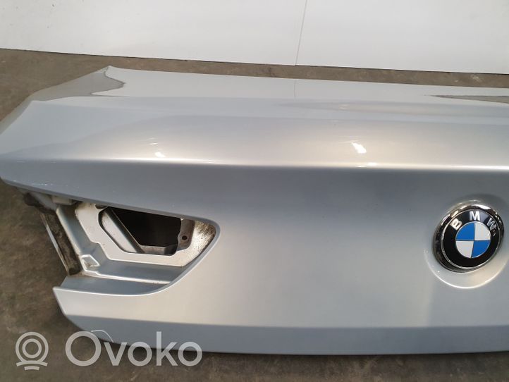 BMW 6 F06 Gran coupe Takaluukun/tavaratilan kansi 