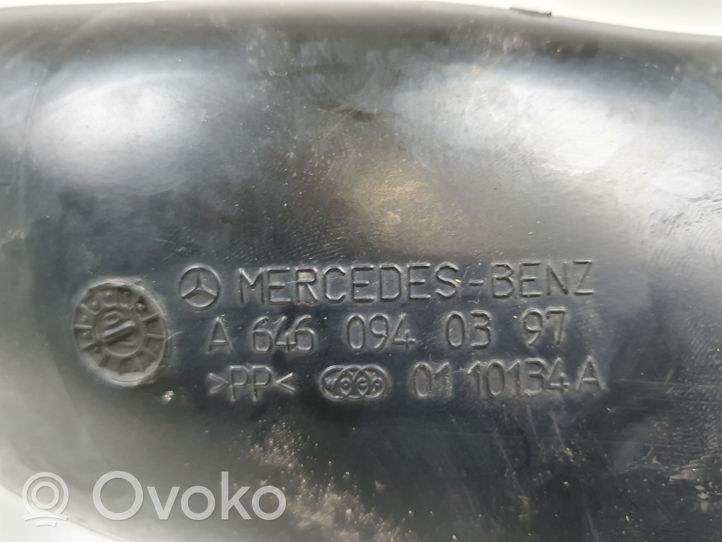 Mercedes-Benz C W203 Repuesto del conducto de ventilación 