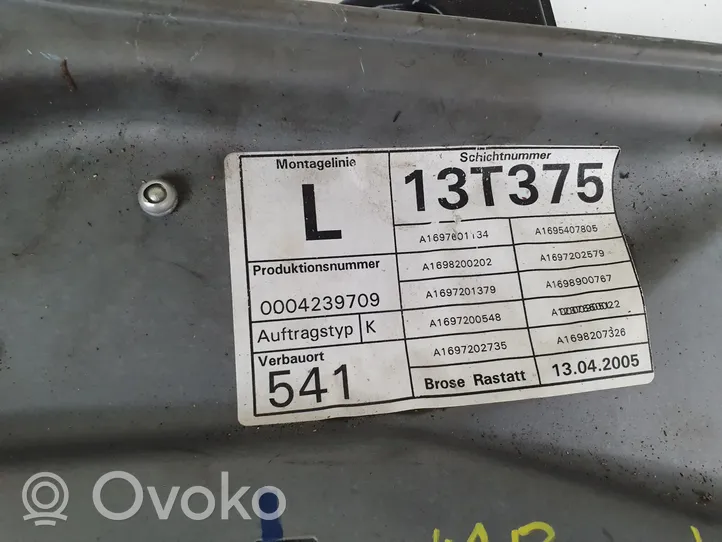 Mercedes-Benz B W245 Mechanizm podnoszenia szyby przedniej bez silnika A1698200202