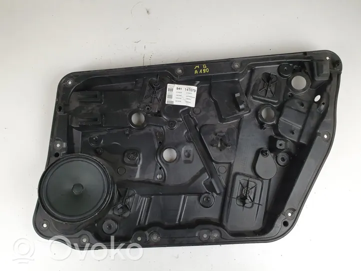 Mercedes-Benz A W176 Mechanizm podnoszenia szyby przedniej bez silnika A1767230314