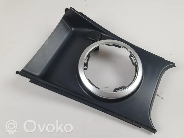 Mazda CX-7 Rivestimento in plastica cornice della leva del cambio K3006