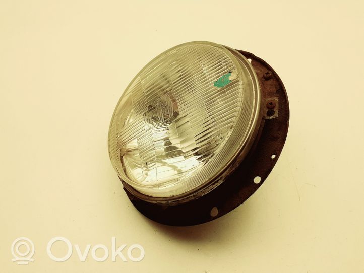 Toyota Land Cruiser (FJ60) Lampa przednia 