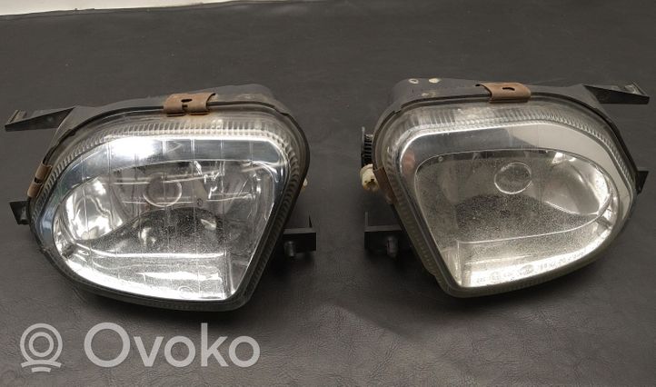 Mercedes-Benz E W211 Set di fendinebbia A2118200656