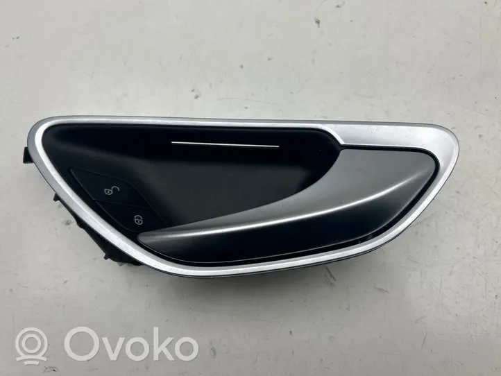 Mercedes-Benz C W205 Rankenėlė atidarymo vidinė A2057603400