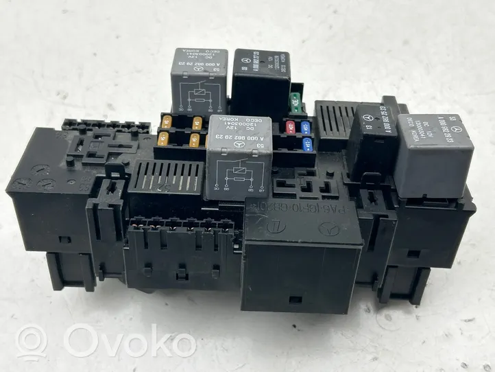 Mercedes-Benz C W205 Module de fusibles A2229063302