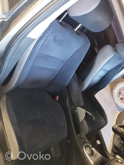 Honda Civic Fotel przedni pasażera 