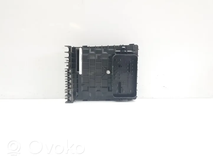 Seat Toledo III (5P) Module de fusibles 1K0937125C