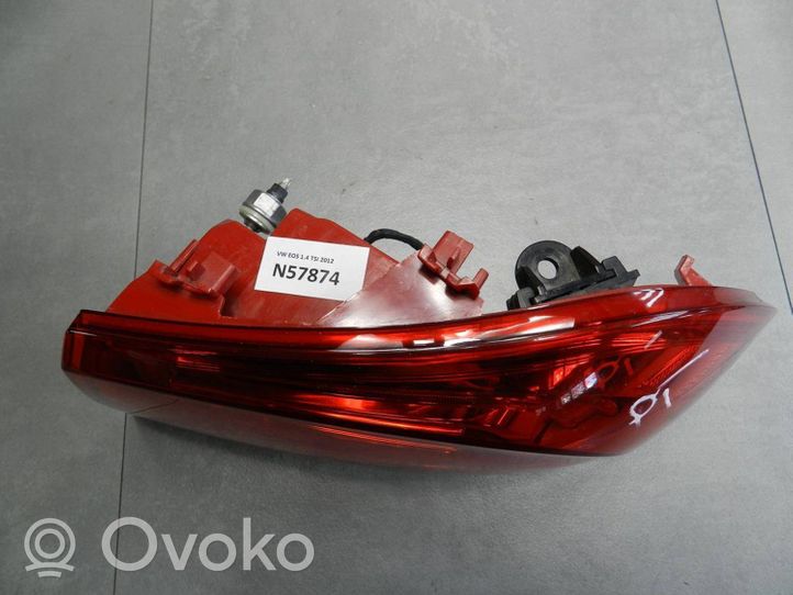 Volkswagen Eos Lampy tylnej klapy bagażnika 1q0945096t