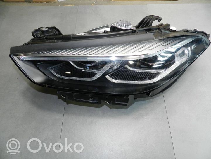 BMW 8 G15 Lampa przednia 8739583