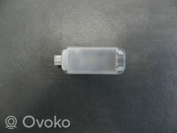 Volkswagen Golf VIII Illuminazione sedili posteriori 760947409B