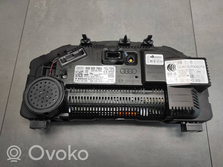 Audi A3 S3 8V Tachimetro (quadro strumenti) 8V0920790A