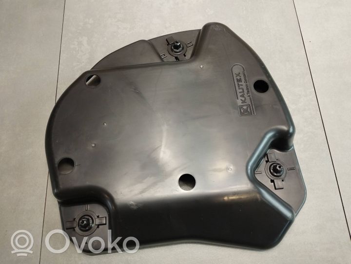 Volkswagen Touran III Kita variklio skyriaus detalė 5QA131331B