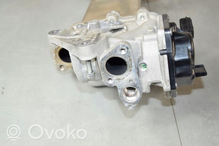 Volkswagen Amarok Zawór EGR 03L131512DM