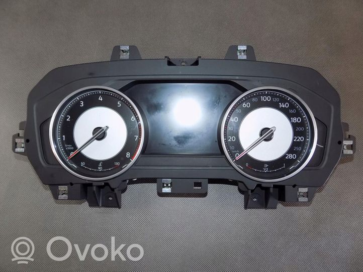 Volkswagen Touareg III Speedometer (instrument cluster) 760920770