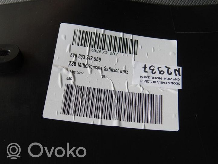 Skoda Fabia Mk3 (NJ) Keskikonsoli 6V0863242