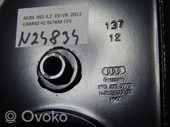 Audi RS5 Muu korin osa 8F0871577B