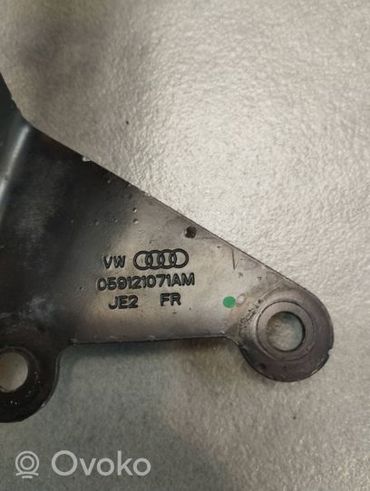 Audi Q7 4L Power steering pump mounting bracket 059121071AM