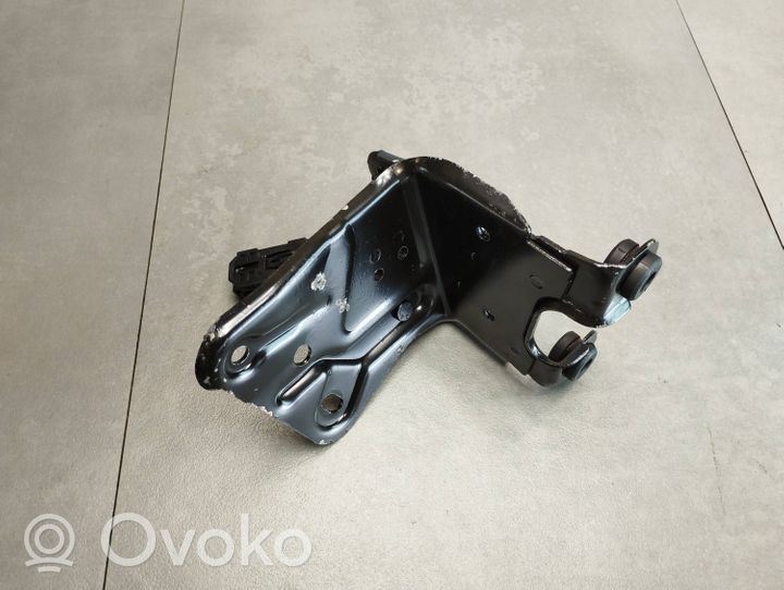 Volkswagen Scirocco Uchwyt / Mocowanie pompy ABS 1K1014235E