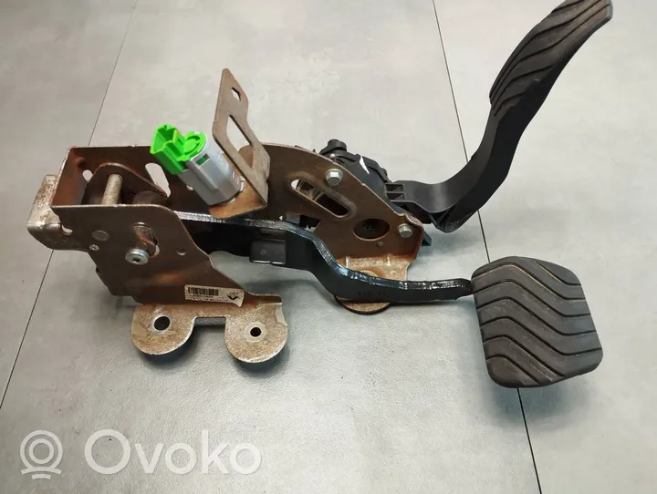 Renault Scenic IV - Grand scenic IV Brake pedal 465011585R