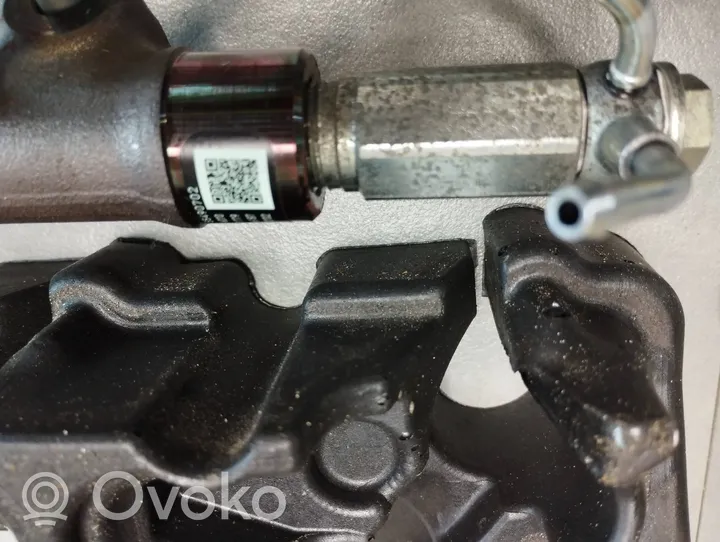 Opel Insignia A Injektoren Einspritzdüsen Satz Set 55495425