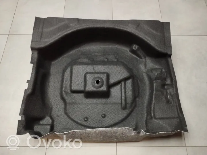 Audi A8 S8 D5 Element schowka koła zapasowego 4N0863544A