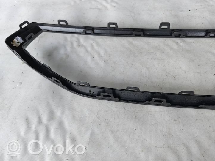 Seat Leon IV Maskownica / Grill / Atrapa górna chłodnicy 5FA853643