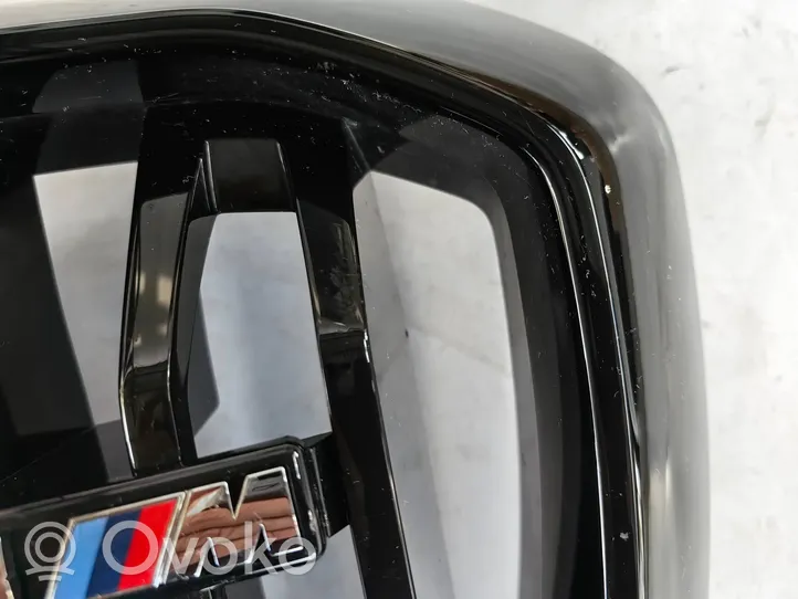 BMW X3M F97 Grille calandre supérieure de pare-chocs avant 9501170