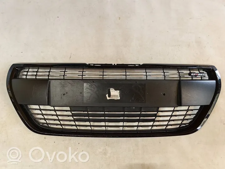 Peugeot 208 Grille de calandre avant 9810535677