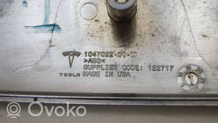 Tesla Model X Rejilla delantera 1047022-00-D