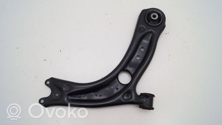 Volkswagen Golf VIII Braccio di controllo sospensione anteriore 5WA407152