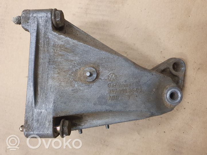 Volkswagen Golf III Engine mount bracket 357199354J