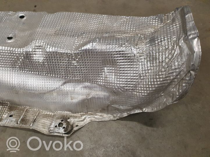 Audi A3 S3 8V Vidurinė dugno apsauga 5Q0825662AF