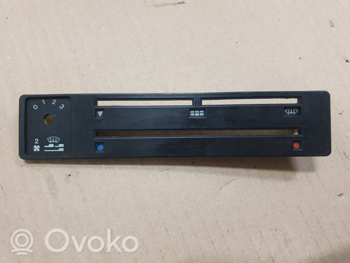 Volkswagen Golf I Climate control/heater control trim 161919383