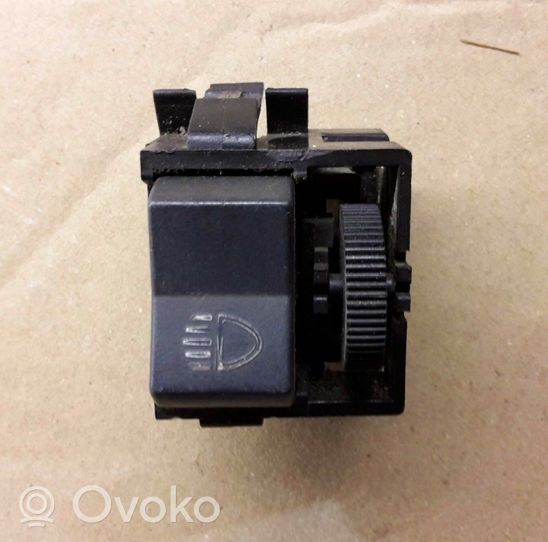 Volkswagen Golf I Light switch 171941531E