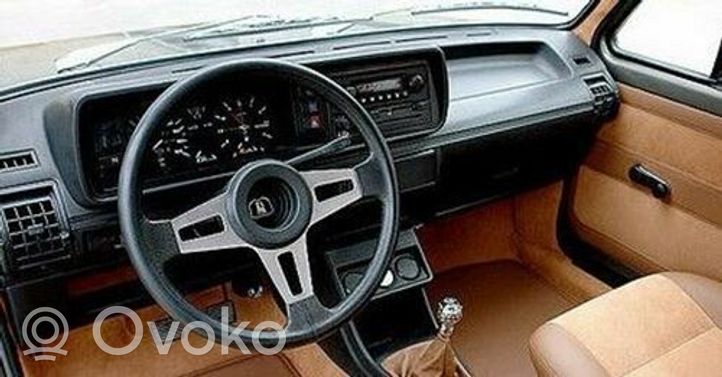 Volkswagen Golf I Ramka deski rozdzielczej 321867241E