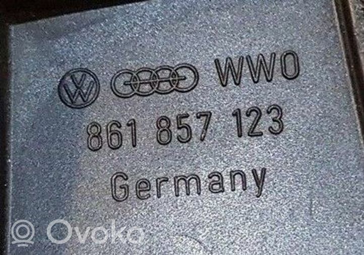 Volkswagen Golf I Hansikaslokeron kannen suoja 861857123