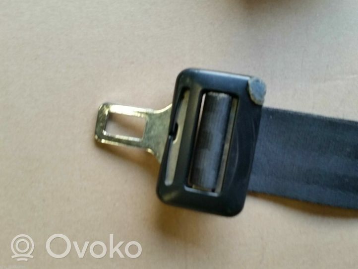 Volkswagen PASSAT B3 Middle seatbelt (rear) 357857713A