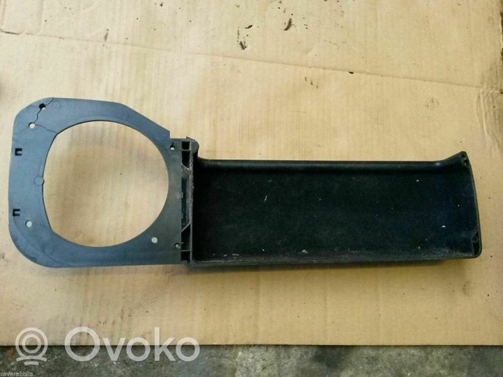 Volkswagen Golf I Altro elemento di rivestimento della portiera anteriore 155867133