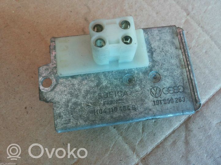 Volkswagen Golf II Heater blower motor/fan resistor 191959263