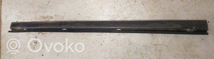 Volkswagen Golf I Copertura del rivestimento del sottoporta anteriore 171853369D