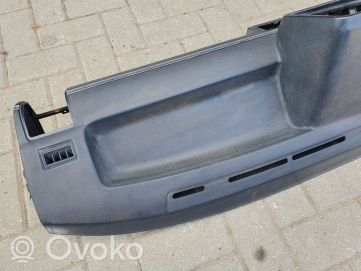 Volkswagen Golf I Panelė PANELE1