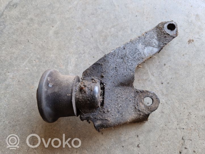 Volkswagen Jetta I Support, suspension du moteur 171199329F