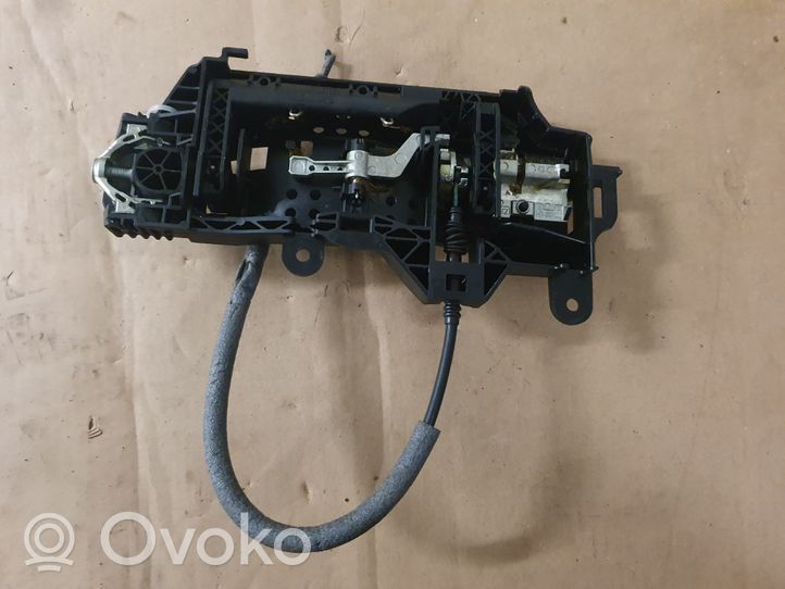 Audi A4 S4 B9 Klamka zewnętrzna drzwi przednich 8W0837205