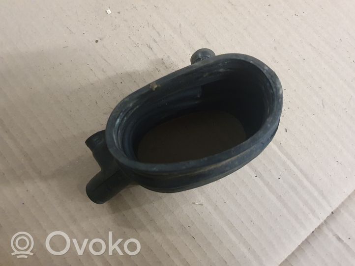 Volkswagen Golf I Air intake duct part 067133349E